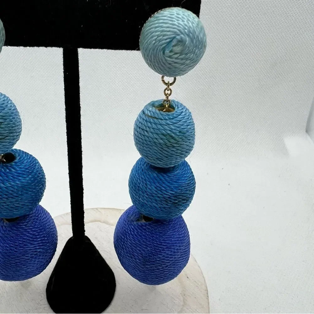 🍭4/$20 Ombré tapered bauble drop clip on earrings